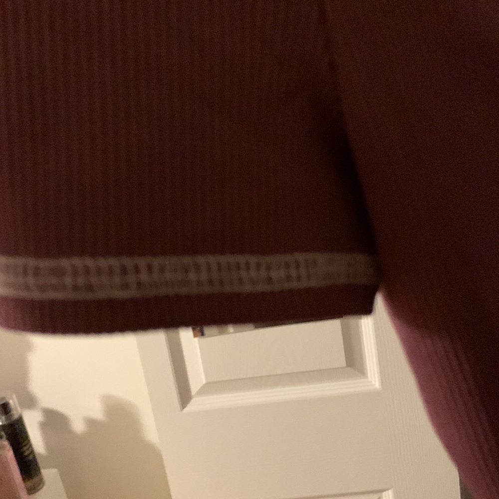 Top - Picture 3 of 3